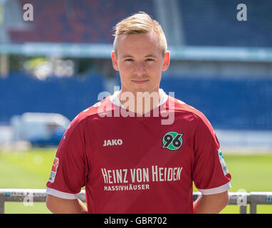 Hannover, Deutschland. 7. Juli 2016. Uffe Bech Deutsch 2. Bundesliga club Hannover 96, abgebildet in der HDI-Arena in Hannover, Deutschland, 7. Juli 2016. Foto: PETER STEFFEN/DPA/Alamy Live-Nachrichten Stockfoto