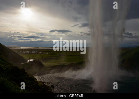 Wasserfall Seljalandsfoss, Fluss Seljalandsa, Island Stockfoto