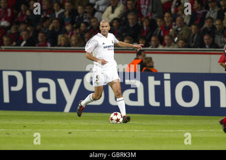 Fußball - UEFA Champions League - Gruppe B - Bayer Leverkusen / Real Madrid. David Beckham, Real Madrid Stockfoto