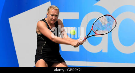 Die britische Elena Baltacha in Aktion am vierten Tag des AEGON Classic im Edgbaston Priory, Birmingham. Stockfoto