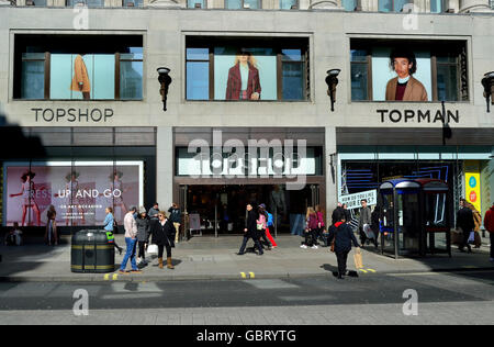 London, England, Vereinigtes Königreich. Topshop / Topman shop in Oxford Circus Stockfoto