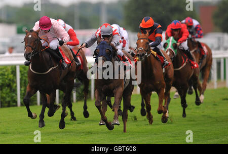 Horse Racing - Simpson Millar Renntag - Doncaster Racecourse Stockfoto