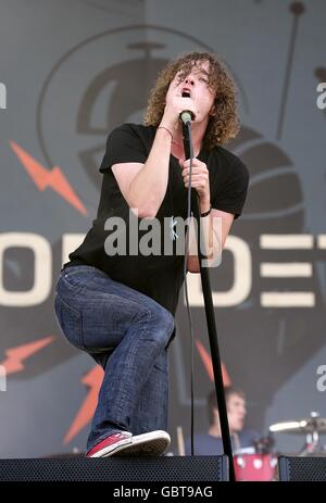 Matt Bowman von den Pigeon Detectives, die während des Isle of Wight Festivals in Newport auf der Isle of Wight auftreten. ** ** Stockfoto