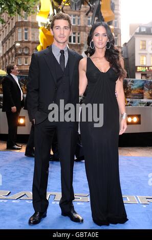 Shia LaBeouf und Megan Fox kommen für die UK-Premiere von Transformers: Revenge of the Gefallenen am Odeon Leicester Square, London. Stockfoto