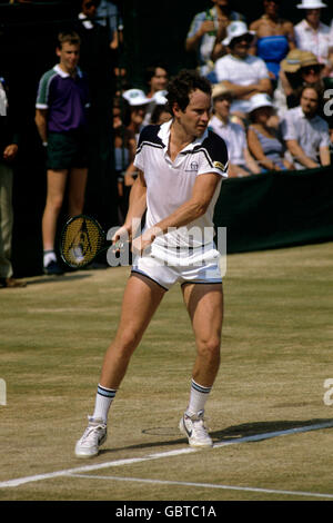 Tennis - Wimbledon Championships - Herren Einzel - Finale - John McEnroe V Jimmy Connors Stockfoto