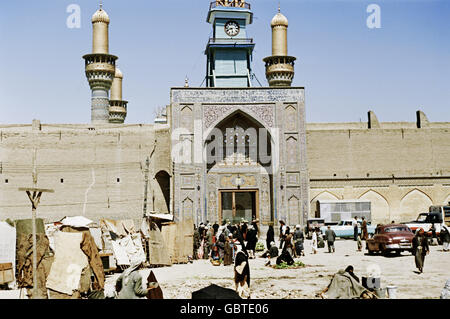 Geographie / Reisen, Irak, Religion, Al-Kadhimiya Moschee bei Bagdad, 1955, Zusatz-Rechte-Clearences-nicht vorhanden Stockfoto