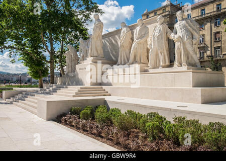 Die Kossuth Denkmal gewidmet ehemaligen ungarischen Staatspräsidenten Lajos Kossuth, Kossuth Platz, Budapest, Ungarn Stockfoto