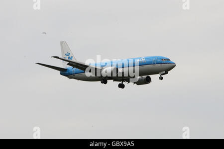 Allgemeine Lager - Flugzeuge - Heathrow Flughafen Stockfoto