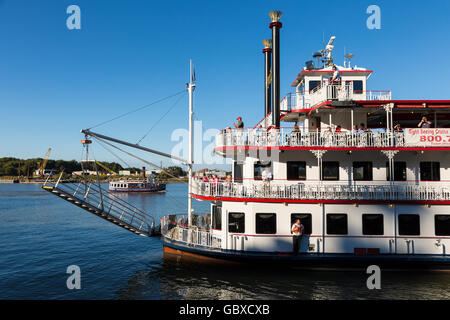 Savannah Riverboat, Königin von Georgien, Savannah, GA, USA Stockfoto