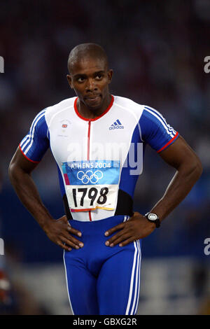 Leichtathletik - Olympische Spiele Athen 2004 - 400 m Männer - erste Runde. Malachi Davis, Großbritannien Stockfoto