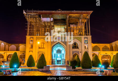 Ali Qapu Palast auf Naqsh-e Jahan Quadrat in Isfahan, Iran Stockfoto