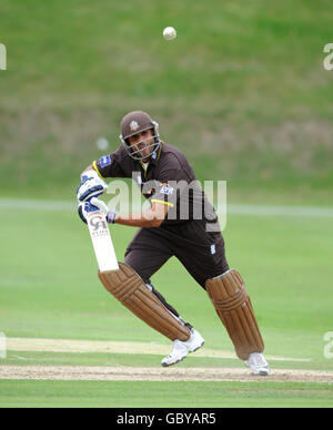 Cricket - NatWest Pro40 League 2009 - Division Two - Surrey V Derbyshire - Whitgift School. Surreys Usman Afzaal Stockfoto