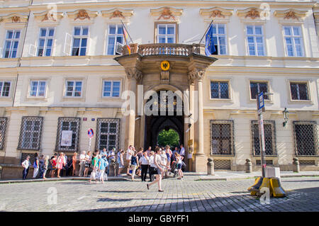 Deutsche Botschaft im Palais Lobkowicz (Lobkovicky) (Bundesrepublik Deutschland, BRD) Stockfoto