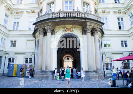 Deutsche Botschaft im Palais Lobkowicz (Lobkovicky) (Bundesrepublik Deutschland, BRD) Stockfoto