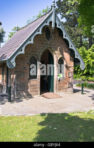 dh Valley Gardens HARROGATE NORTH YORKSHIRE restaurierte alte Magnesia-Brunnen-Pumpenraum Spa-Quelle Stockfoto