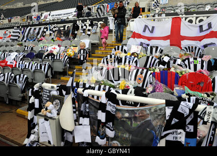 Fußball - Sir Bobby Robson Tribute - St James' Park Stockfoto