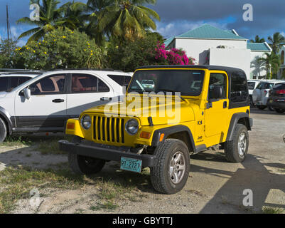 dh Wrangler Jeep TORTOLA Karibik gelben Jeep Wrangler x tj Stockfoto