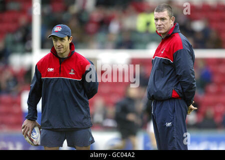 Rugby Union - Zurich Premiership - Leicester Tigers / Gloucester. Glocuester-Trainer Dean Ryan (r) Stockfoto