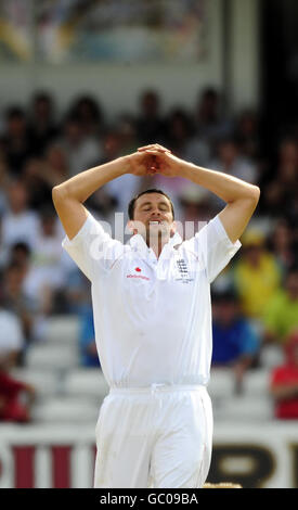 Frustration für Englands Bowler Steve Harmion beim vierten Test in Headingley, Leeds. Stockfoto