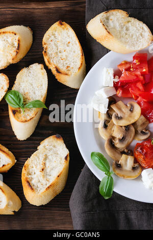 Zutaten für bruschetta Stockfoto