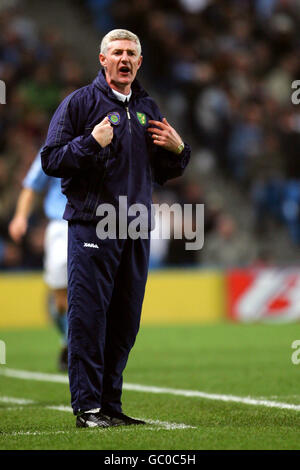 Fußball - FA Barclays Premiership - Norwich City / Manchester City. Nigel Worthington, Manager von Norwich City Stockfoto