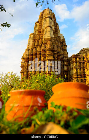 Eine Jahrhunderte alte Duladeo Tempel Hindu-Tempel in Khajuraho, Madhya Pradesh, Indien Stockfoto