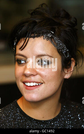 Lily Allen Absolute Radio Stockfoto