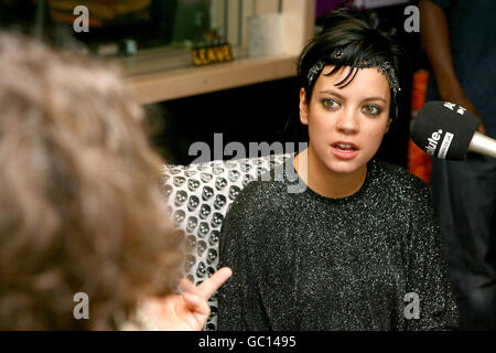 Lily Allen Absolute Radio Stockfoto