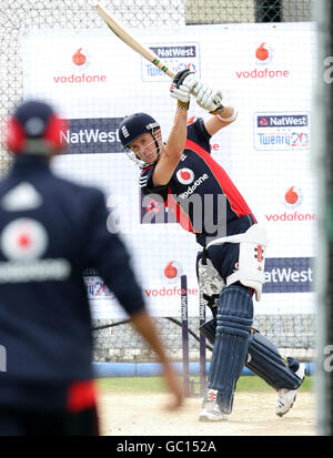 Englands Joe Denly während der Nets-Session im Old Trafford Cricket Ground, Manchester. Stockfoto