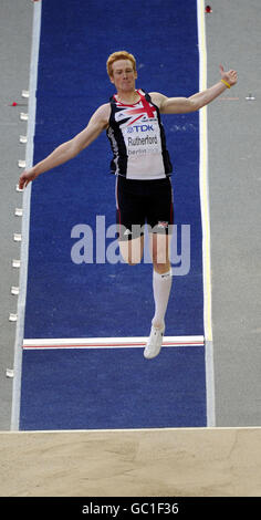 Leichtathletik - IAAF Leichtathletik-Weltmeisterschaften - Tag Acht - Berlin 2009 - Olympiastadion. Der Großbritanniens Greg Rutherford bei den Finals des Männer-Weitsprungs während der IAAF-Weltmeisterschaft im Olympiastadion, Berlin. Stockfoto