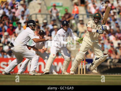 Der Australier Mike Hussey schlägt vier Läufe vor Stockfoto