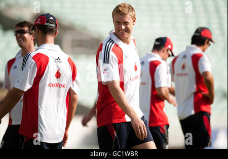 Cricket - The Ashes 2009 - npower Fünfter Test - England gegen Australien - England Netze - Tag zwei - das Brit Oval. Der englische Andrew Flintoff während der Nets-Sitzung im Londoner Oval. Stockfoto