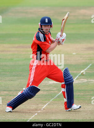 Cricket - NatWest Series - Second One Day International - England / Australien - Lord's. Englands Paul Collingwood schlägt gegen Australien Stockfoto