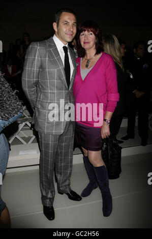 London Fashionweek - Burberry Front Row Stockfoto