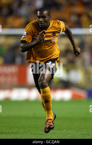 Fußball - Carling Cup - zweite Runde - Wolverhampton Wanderers gegen Swindon Town - Molineux. Ronald Zubar, Wolverhampton Wanderer Stockfoto