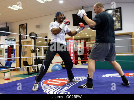 Boxen - Ricky Hatton Photocall - Hatton Gesundheit und Fitness-Studio - Hyde Stockfoto