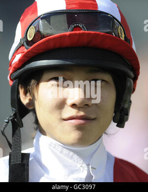 Horse Racing - dritte Ascot Racecourse Bierfestival - Tag zwei - Ascot Racecourse Stockfoto