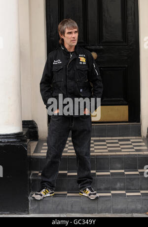 Ian Brown Porträtsitzung - London. Porträt des Sängers Ian Brown im Westen Londons. Stockfoto