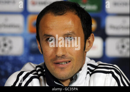 Chelseas Ricardo Carvalho während der Pressekonferenz auf dem Cobham Training Ground, Surrey. Stockfoto