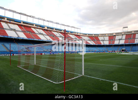 Fußball - UEFA Champions League - Gruppe D - Atletico Madrid / APOEL Nicosia - Estadio Vicente Calderon. Gesamtansicht des Estadio Vicente Calderon Stockfoto