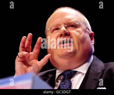 Eric Pickles der Vorsitzende der Konservativen Partei hält heute seine Rede auf der Jahreskonferenz der Partei in Manchester. Stockfoto