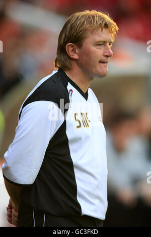 Fußball - Carling Cup - erste Runde - Nottingham Forest / Bradford City - City Ground. Stuart McCall, Manager von Braord City Stockfoto