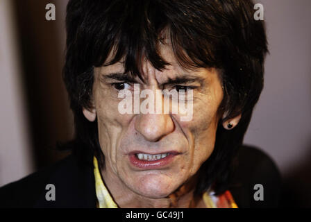 Rolling Stones-Star Ronnie Wood bei den Classic Rock Roll of Honor Awards im Park Lane Hotel, wo er für seinen herausragenden Beitrag zum Rock geehrt wurde. Stockfoto