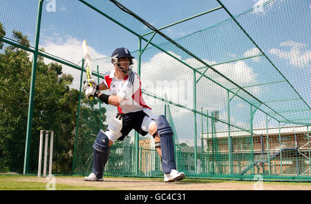 Kevin Pietersen, Englands, während einer Nets-Trainingseinheit auf dem Wanderers Cricket Ground, Johannesburg, Südafrika. Stockfoto