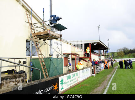 Fußball - FA Cup - erste Runde - Paulton Rovers gegen Norwich City - Winterfield Road. Gesamtansicht der Winterfield Road Stockfoto