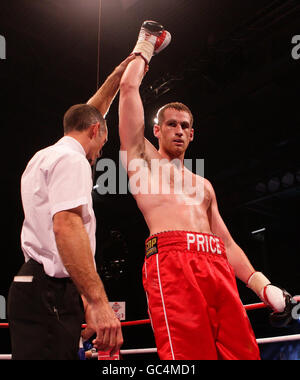 Boxing - Schwergewichts - David Price V Ivor Marinchev - Bolton Arena Stockfoto