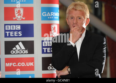 Gordon Strachan, neuer Middlesbrough-Manager, wartet auf eine Pressekonferenz im Riverside Stadium, Middlesbrough, um mit den Medien zu sprechen. Stockfoto