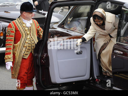 Der Präsident der Republik Indien Prathibha Devi Singh Patil kommt während ihres Staatsbesuchs im Schloss Windsor an. Stockfoto