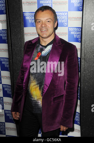 Graham Norton kommt zum Terrence Higgins Trust Supper Club in Floridita in der Wardour Street im Zentrum von London. Stockfoto