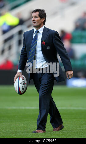 Rugby Union - Investec Challenge Series 2009 - England / Australien - Twickenham. Australien Cheftrainer Robbie Deans Stockfoto